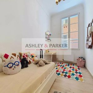 Property in Old Town