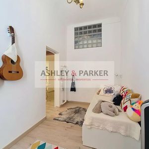 Property in Old Town