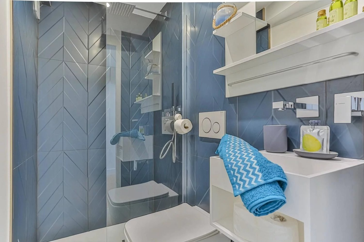 Property photo in Port