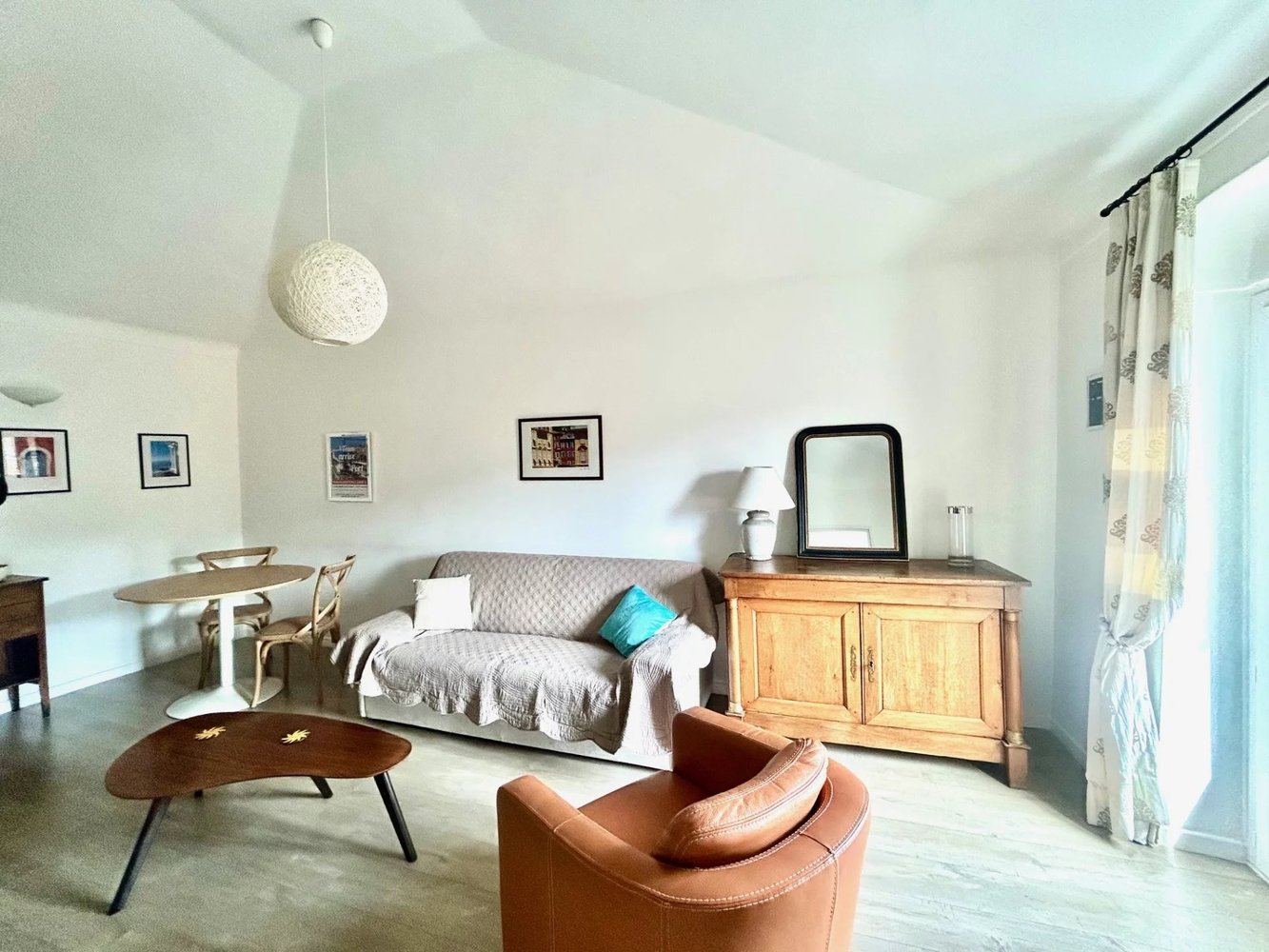 Property photo in Port