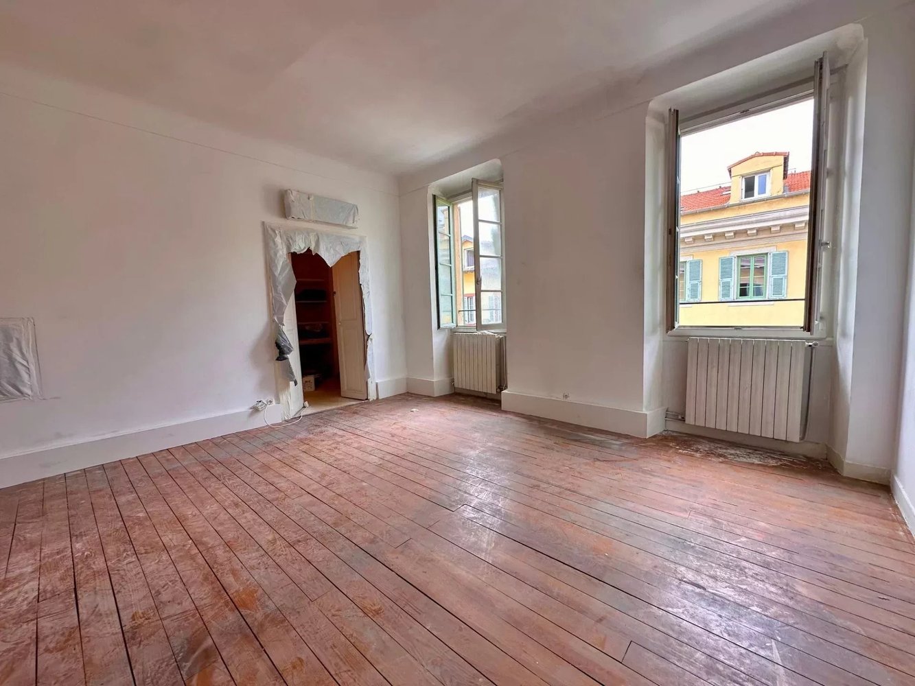 Property photo in Port