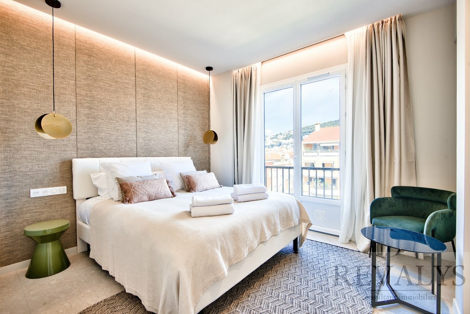 Property photo in Port