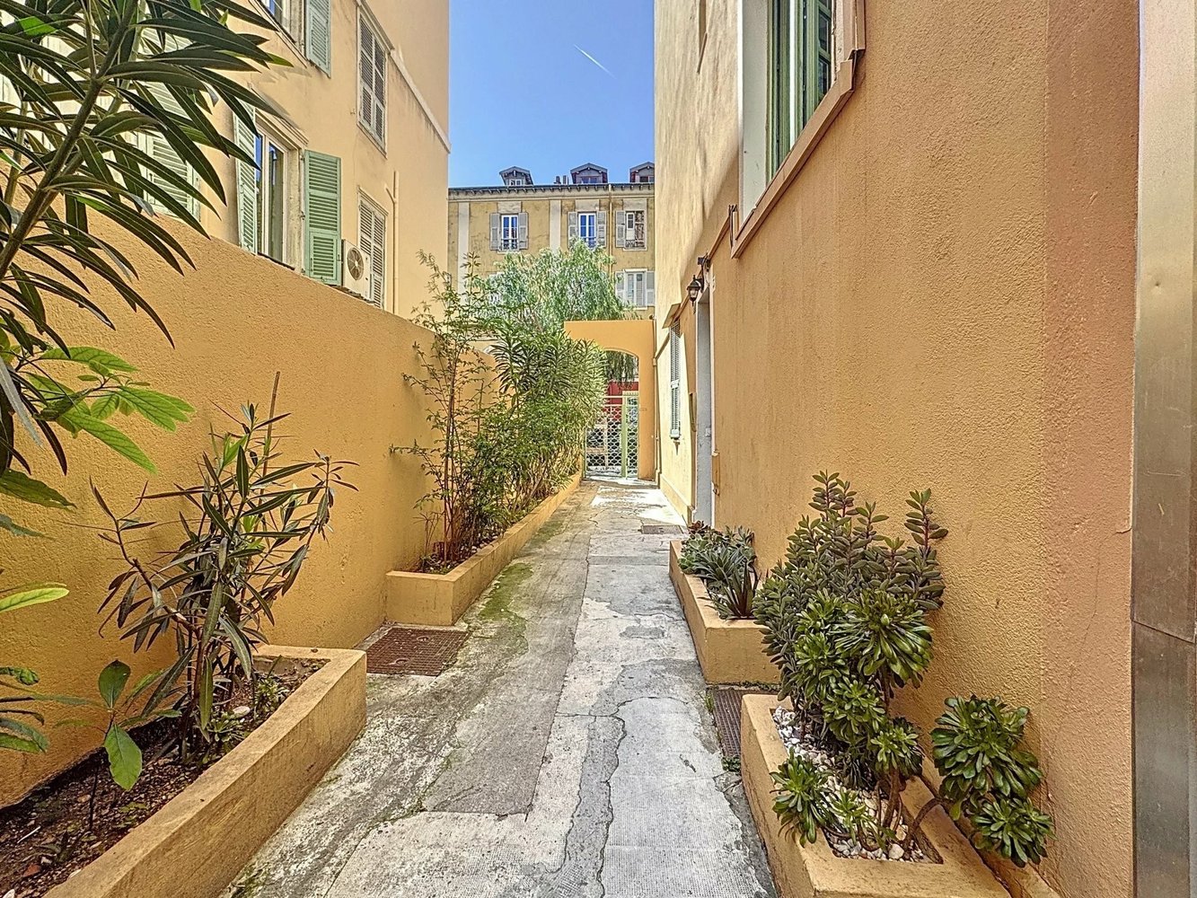 Property photo in Port