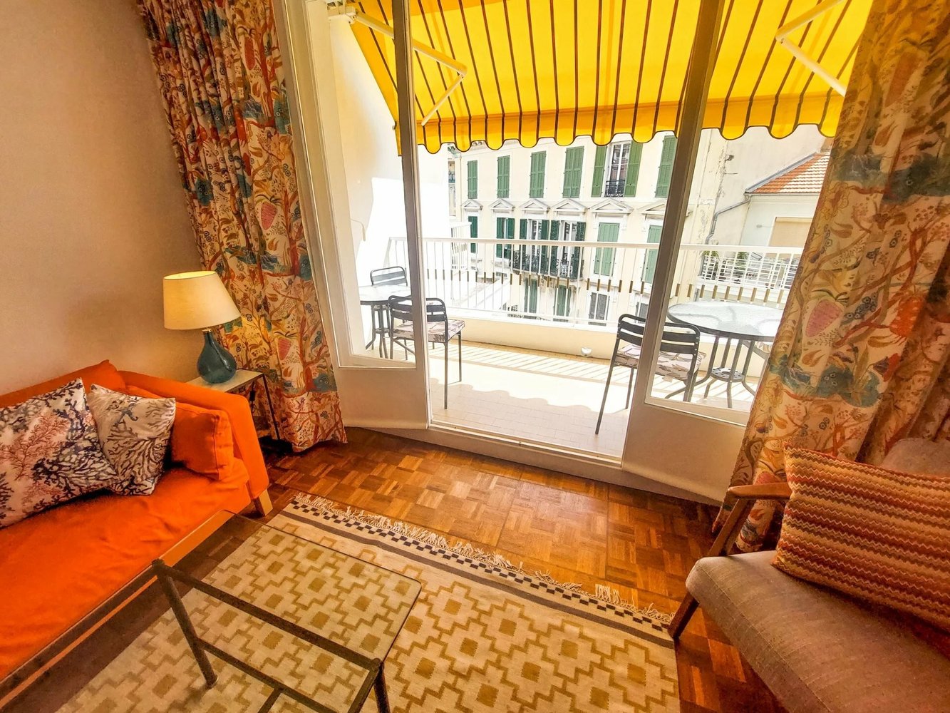 Property photo in Carre d'Argent