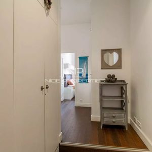 Property in Carre d'Argent