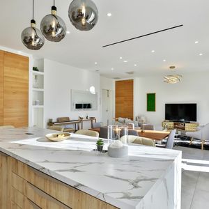 Property in Carre d'Argent