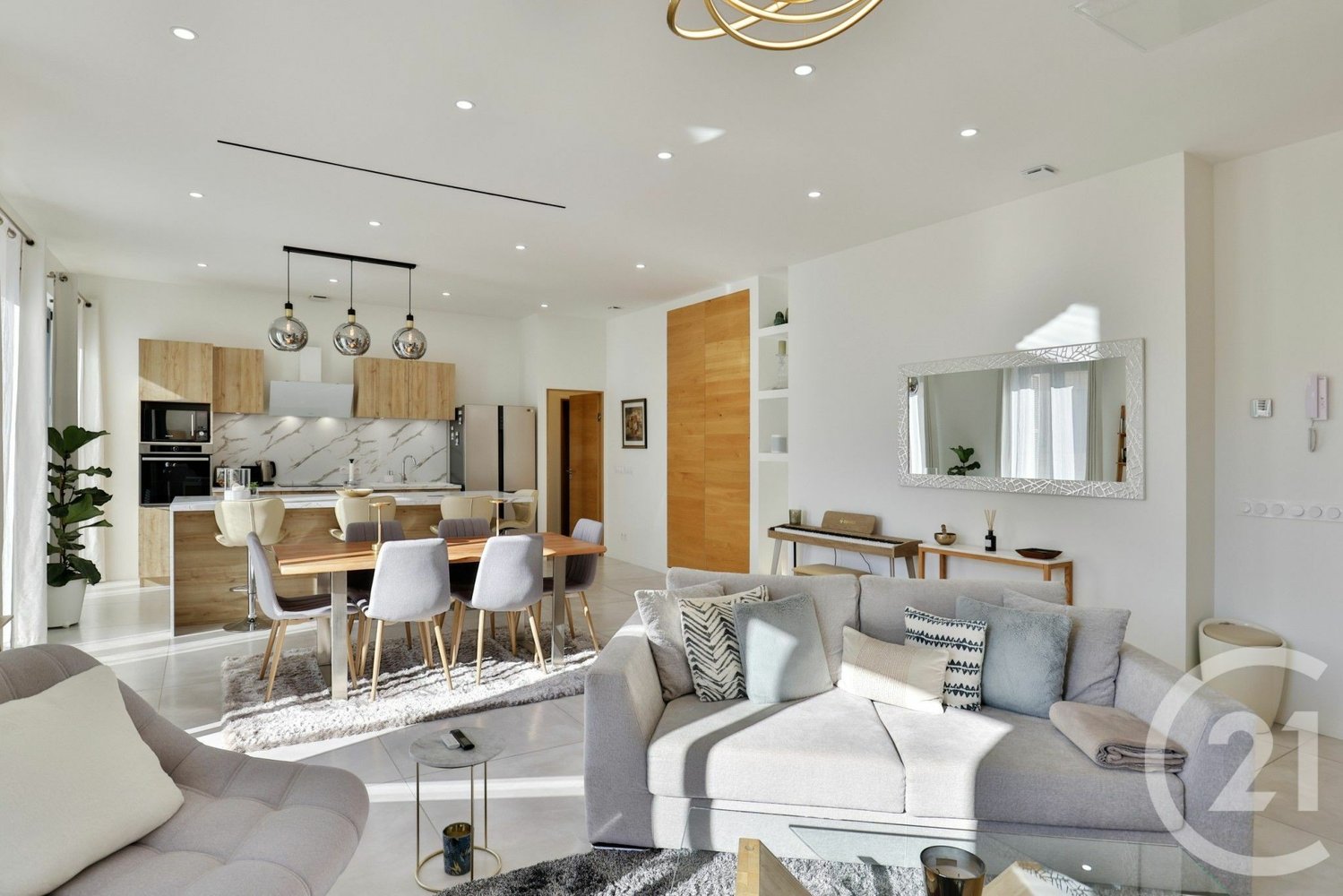 Property photo in Carre d'Argent