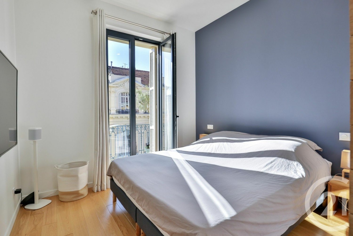 Property photo in Carre d'Argent