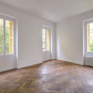 Property in Carre d'Argent