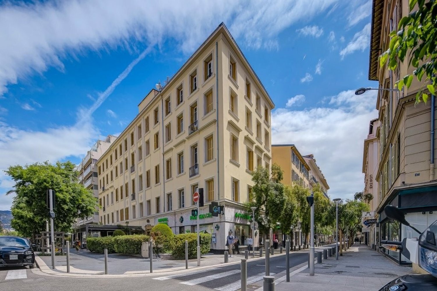 Property photo in Carre d'Argent