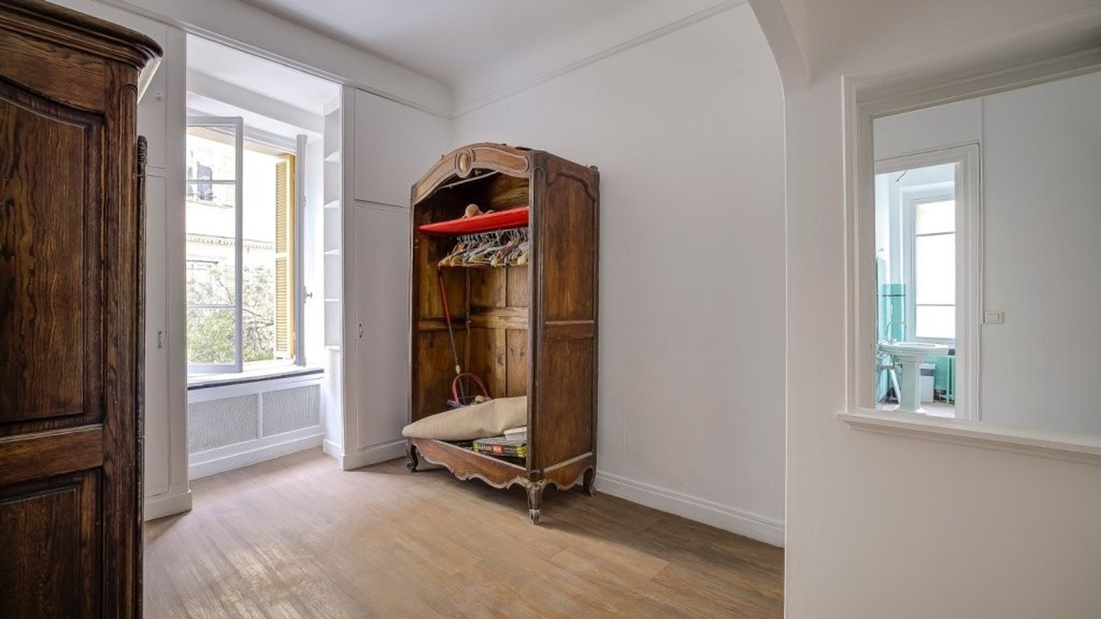 Property photo in Carre d'Argent