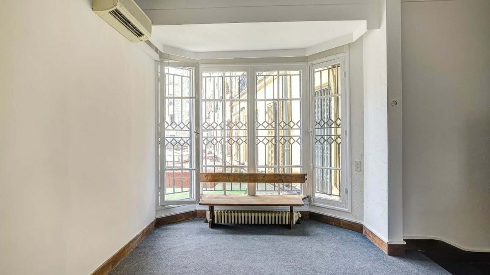 Property photo in Carre d'Argent