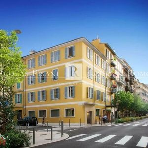 Property in Carre d'Argent