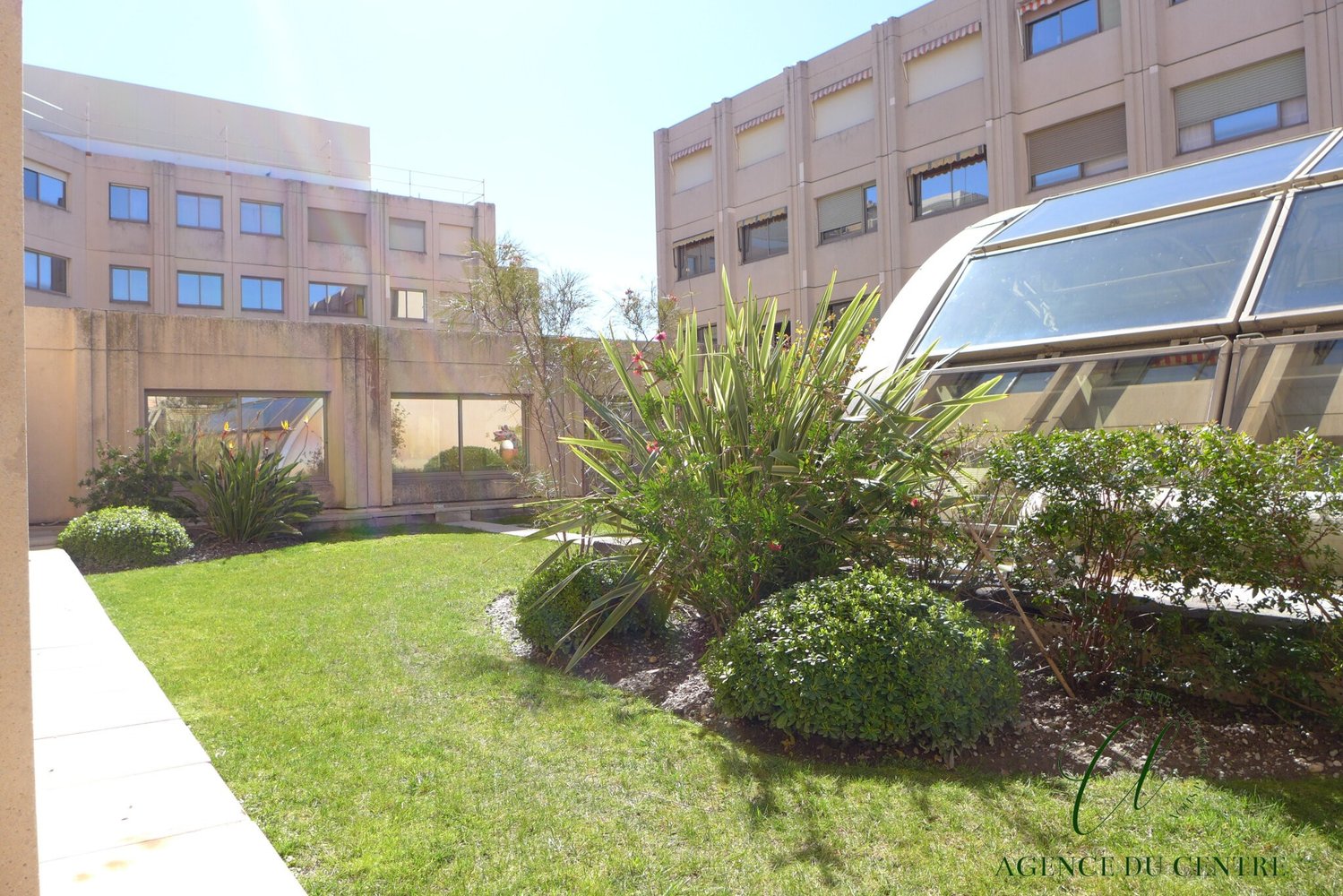 Property photo in Carre d'Argent