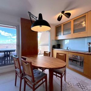 Property in Carre d'Argent