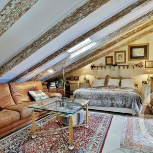 Property in Carre d'Argent