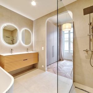 Property in Carre d'Argent