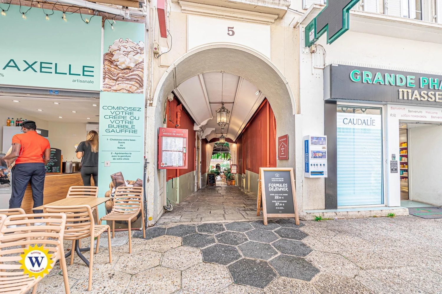 Property photo in Carre d'Argent