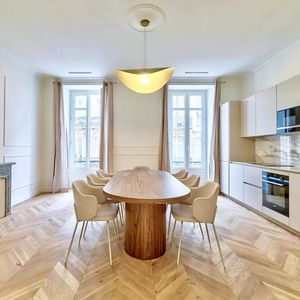 Property in Carre d'Argent