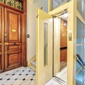 Property in Carre d'Argent