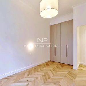 Property in Carre d'Argent