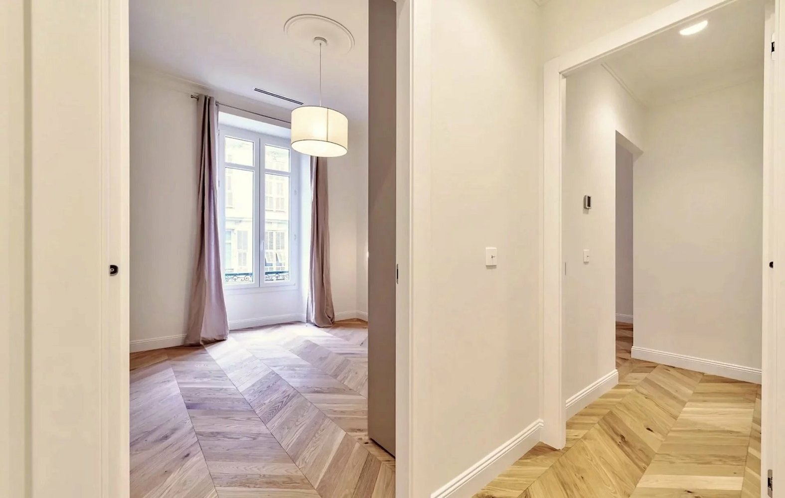 Property photo in Carre d'Argent