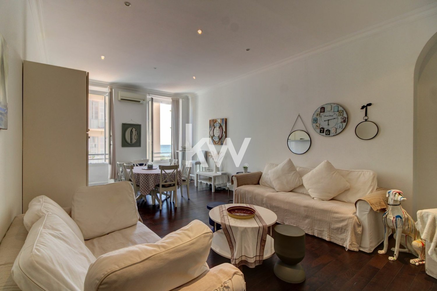 Property photo in Carre d'Argent