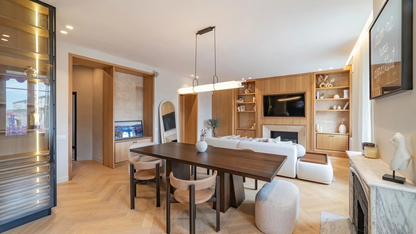 Property photo in Carre d'Argent