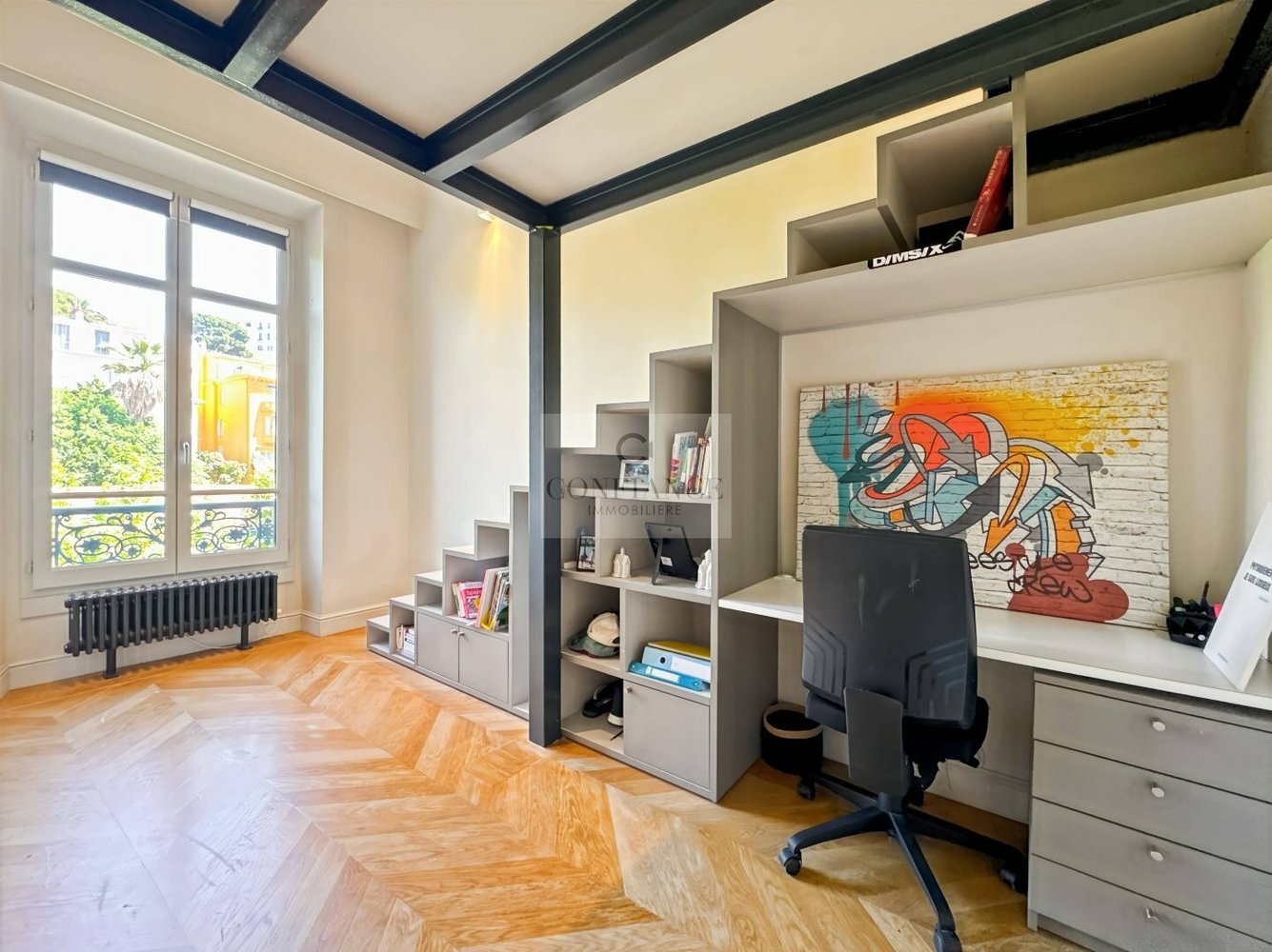 Property photo in Carre d'Argent