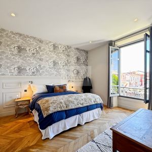 Property in Carre d'Argent