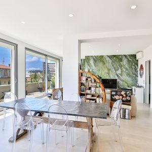 Property in Carre d'Argent