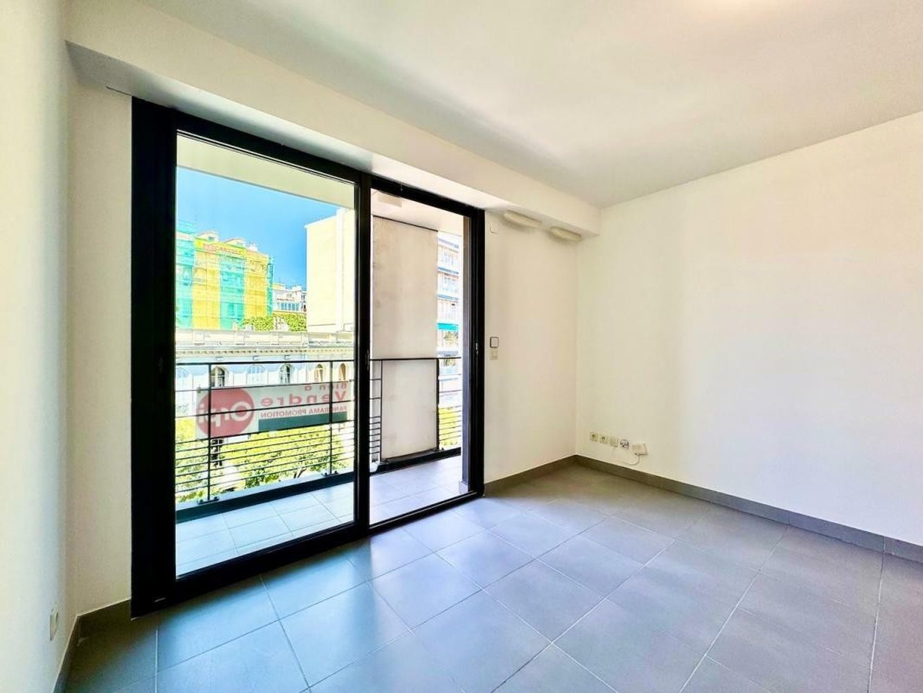 Property photo in Carre d'Argent