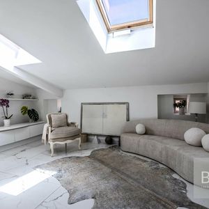 Property in Carre d'Argent