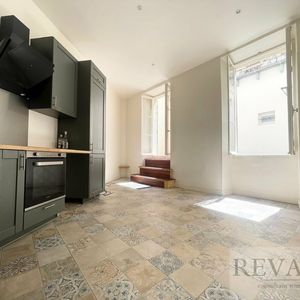 Property in Carre d'Argent