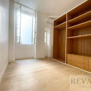 Property in Carre d'Argent