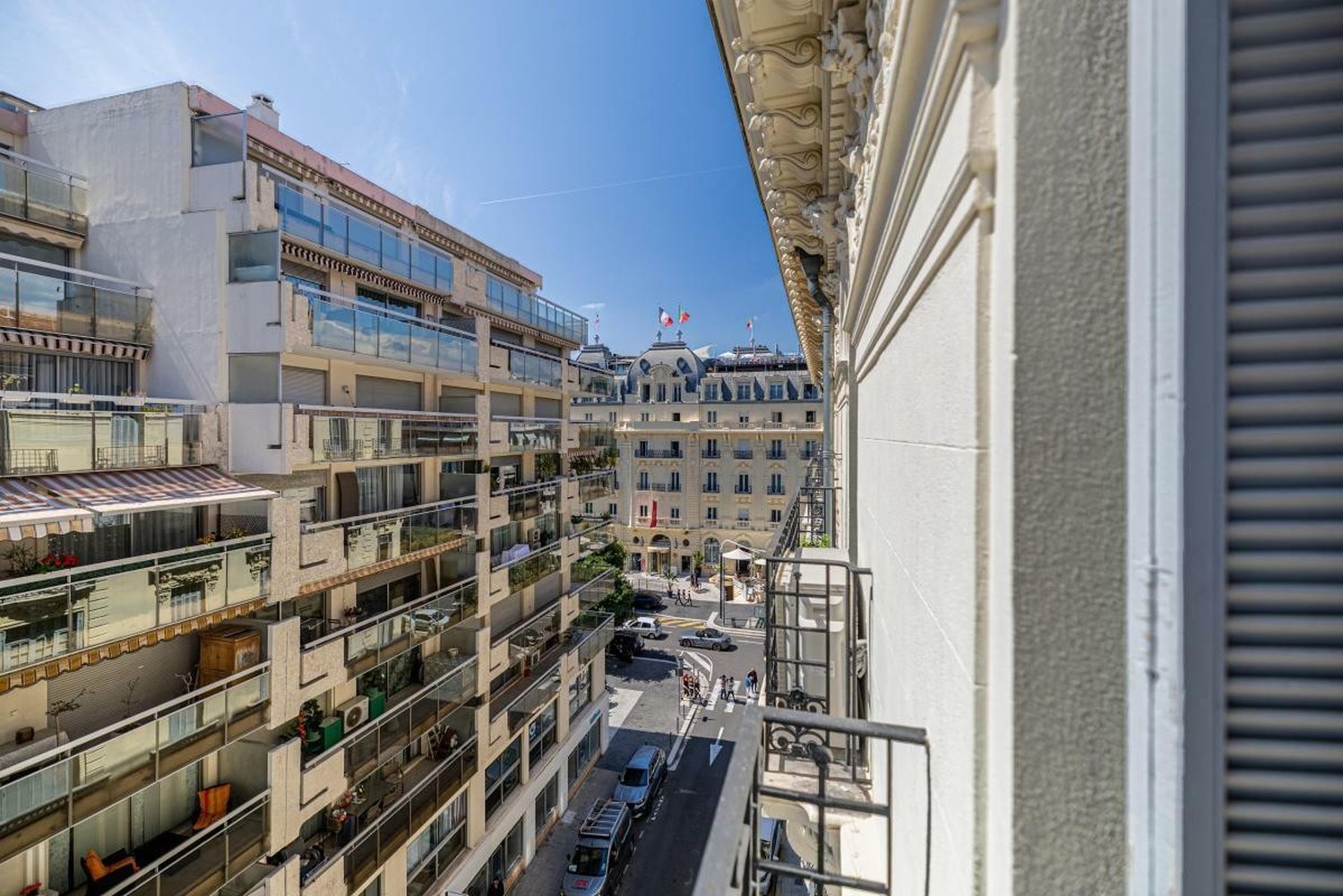 Property photo in Carre d'Argent