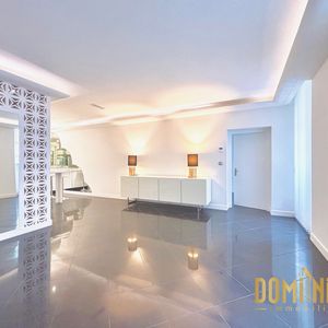 Property in Carre d'Argent