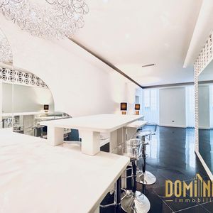 Property in Carre d'Argent