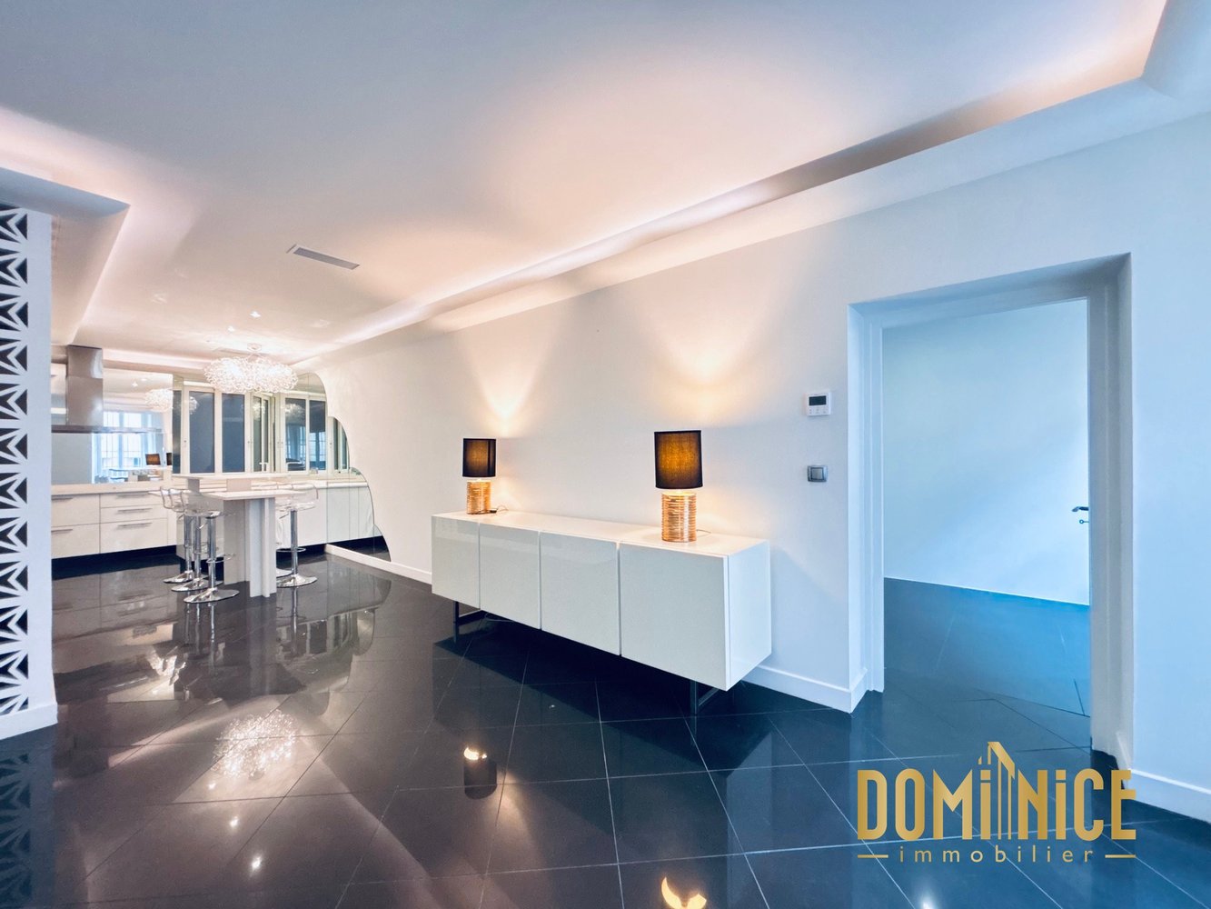 Property photo in Carre d'Argent