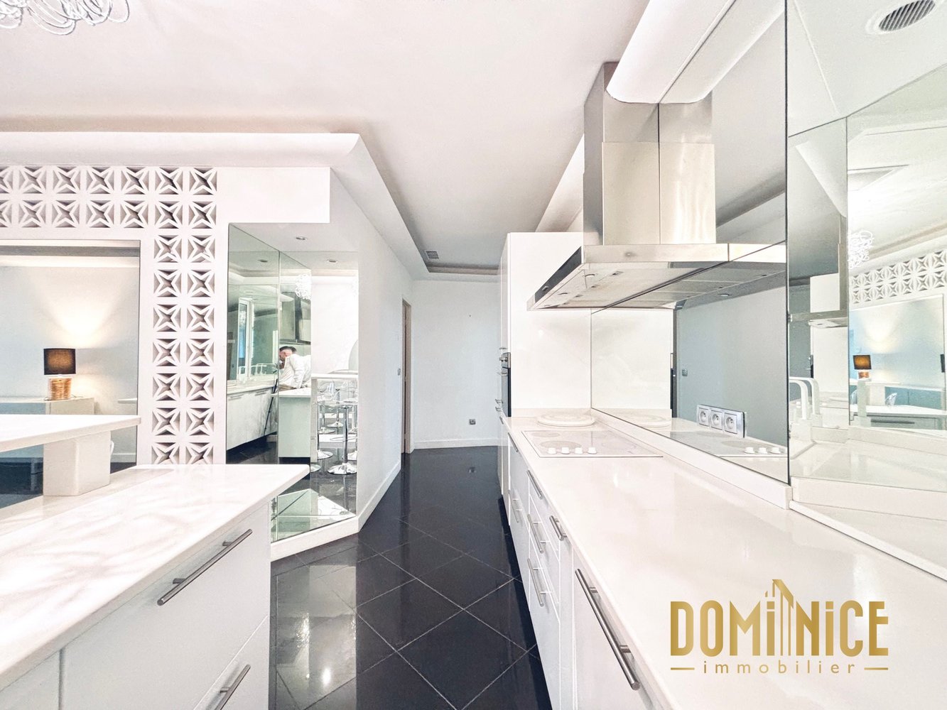 Property photo in Carre d'Argent