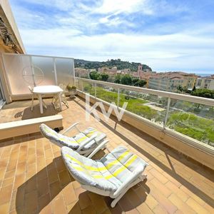 Property in Carre d'Argent