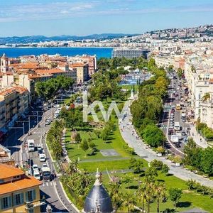 Property in Carre d'Argent