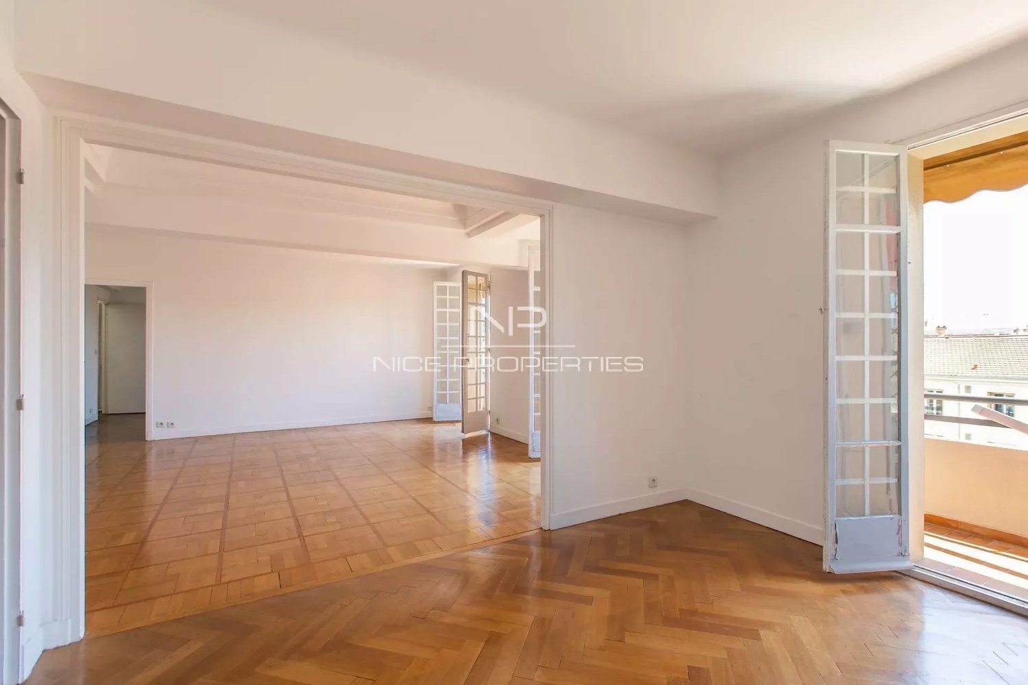 Property photo in Carre d'Argent