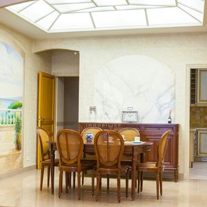 Property in Carre d'Or