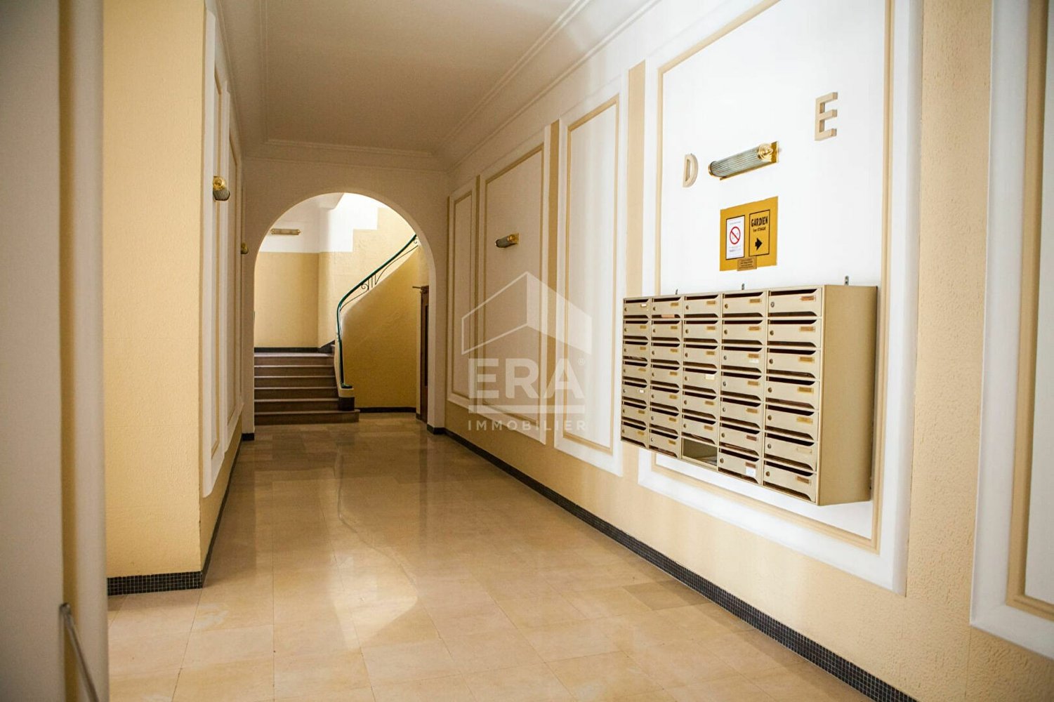 Property photo in Carre d'Or