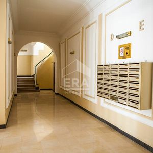 Property in Carre d'Or