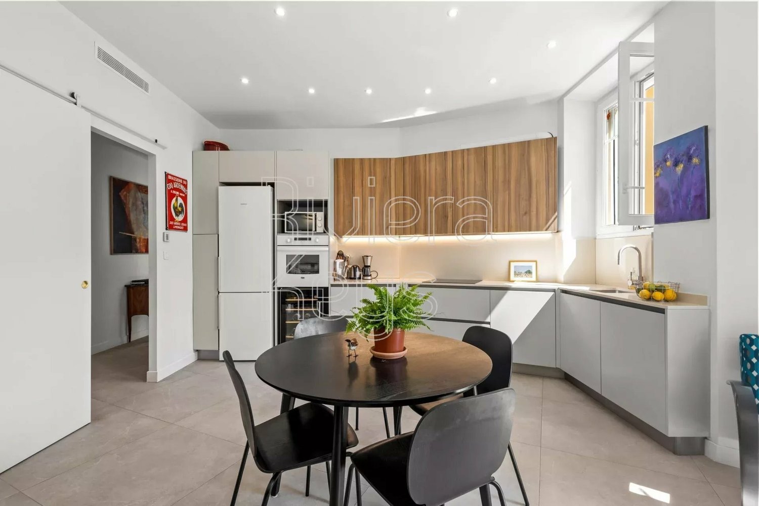 Property photo in Carre d'Or