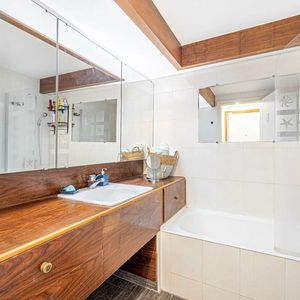 Property in Carre d'Or