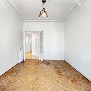 Property in Carre d'Or