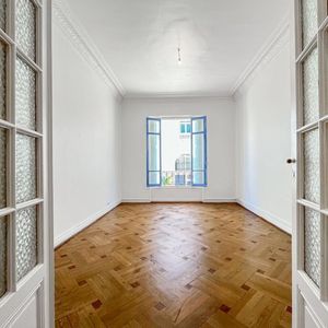 Property in Carre d'Or